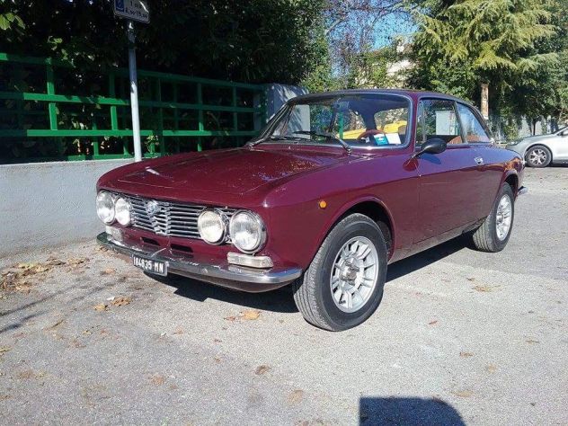 auto-desenzano-del-garda-auto-epoca-40e086dc818fc4bfd233fa4bd8c6c171